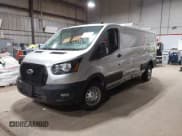 ✅ 2023 Ford Transit • VIN: 1FTYE2Y84PKB67034 • Lot: 42983639. Wystawiony na IAAI z przebiegiem 11 097 mil. Bezpłatny archiwum sprzedaży aukcyjnych z USA i szczegółowy raport historii pojazdu na DreamBid. Zdjęcie 2.