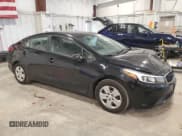✅ 2017 Kia Forte LX • VIN: 3KPFL4A79HE136988 • Лот: 82612125. Опубликован ранее на Copart с пробегом 152 458 миль. Бесплатный доступ к архиву аукционных продаж из США и подробный отчёт об истории автомобиля на DreamBid. Изображение 4.