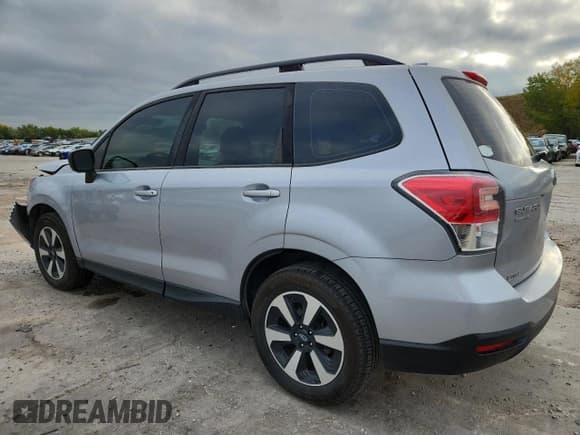 ✅ 2017 Subaru Forester • VIN: JF2SJABC9HH525396 • Lot: 85376095. Wystawiony na Copart z przebiegiem 93 231 mil. Bezpłatny archiwum sprzedaży aukcyjnych z USA i szczegółowy raport historii pojazdu na DreamBid. Zdjęcie 2.