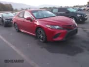 ✅ 2019 Toyota Camry LE • VIN: 4T1B11HK5KU192539 • Lot: 43374413. Wystawiony na IAAI z przebiegiem 92 602 mil. Bezpłatny archiwum sprzedaży aukcyjnych z USA i szczegółowy raport historii pojazdu na DreamBid. Zdjęcie 1.