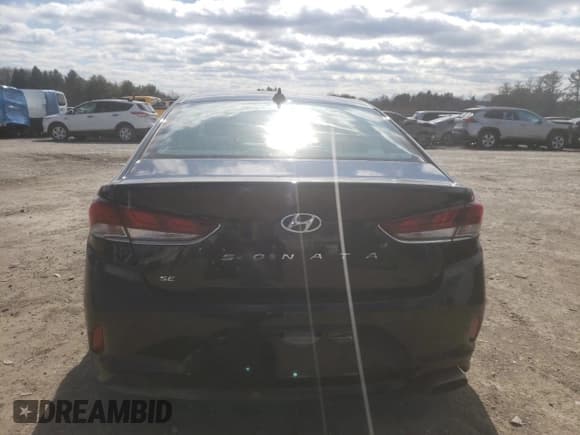 ✅ 2018 Hyundai Sonata SE • VIN: 5NPE24AFXJH676079 • Lot: 44744513. Listed on Copart with 41,881 mi. Free auction sales archive from the USA and detailed vehicle history report at DreamBid. Image 6.