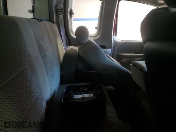 ✅ 2001 Ford F-150 • VIN: 2FTRX17W71CB06393 • Lot: 83135674. Wystawiony na Copart z przebiegiem 143 416 mil. Bezpłatny archiwum sprzedaży aukcyjnych z USA i szczegółowy raport historii pojazdu na DreamBid. Zdjęcie 10.