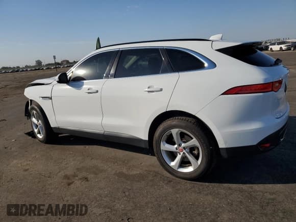 ✅ 2019 Jaguar F-Pace 25t Premium • VIN: SADCJ2FX5KA355161 • Lot: 70164455. Listed on Copart with 72,758 mi. Free auction sales archive from the USA and detailed vehicle history report at DreamBid. Image 2.