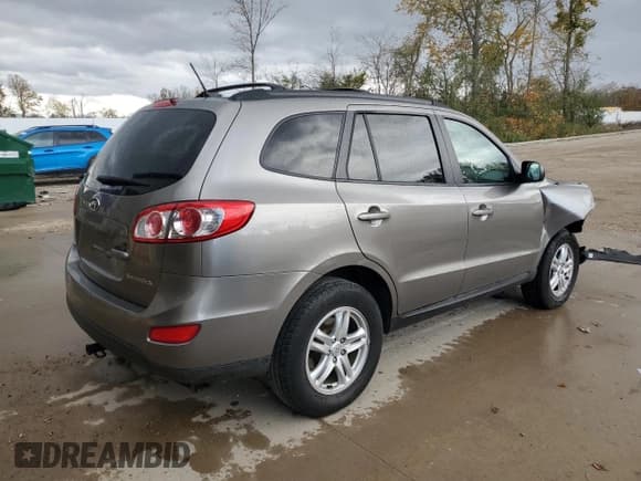 ✅ 2011 Hyundai Santa Fe GLS • VIN: 5XYZG3AB8BG080794 • Lot: 82610195. Listed on Copart with 133,573 mi. Free auction sales archive from the USA and detailed vehicle history report at DreamBid. Image 3.