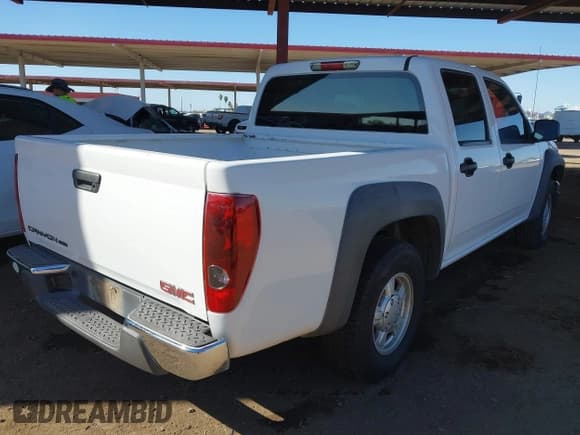 ✅ 2008 GMC Canyon SLE1 • VIN: 1GTCS139388146266 • Lot: 42280470. Listed on IAAI with 195,607 mi. Free auction sales archive from the USA and detailed vehicle history report at DreamBid. Image 4.
