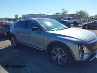 ✅ 2024 Cadillac LYRIQ Luxury • VIN: 1GYKPPRK3RZ101019 • Lot: 43294263. Wystawiony na IAAI z przebiegiem 13 570 mil. Bezpłatny archiwum sprzedaży aukcyjnych z USA i szczegółowy raport historii pojazdu na DreamBid. Zdjęcie 1.