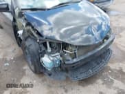 ✅ 2014 Toyota Corolla S Plus • VIN: 5YFBURHE0EP134957 • Lot: 43249466. Wystawiony na IAAI z przebiegiem 99 097 mil. Bezpłatny archiwum sprzedaży aukcyjnych z USA i szczegółowy raport historii pojazdu na DreamBid. Zdjęcie 6.