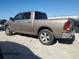 ✅ 2009 Dodge 1500 SLT • VIN: 1D3HB13T79S735267 • Лот: 81826654. Опубликован ранее на Copart с пробегом 145 714 миль. Бесплатный доступ к архиву аукционных продаж из США и подробный отчёт об истории автомобиля на DreamBid. Изображение 2.