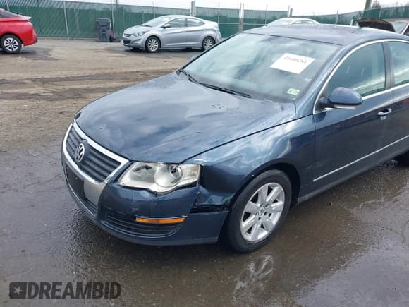 ✅ 2006 Volkswagen Passat 2.0T • VIN: WVWEK73C76P060971 • Lot: 41650281. Listed on IAAI with 171,633 mi. Free auction sales archive from the USA and detailed vehicle history report at DreamBid. Image 6.