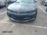 ✅ 2017 Chevrolet Camaro 1LT • VIN: 1G1FB3DSXH0146217 • Lot: 43717229. Wystawiony na IAAI z przebiegiem 141 168 mil. Bezpłatny archiwum sprzedaży aukcyjnych z USA i szczegółowy raport historii pojazdu na DreamBid. Zdjęcie 12.