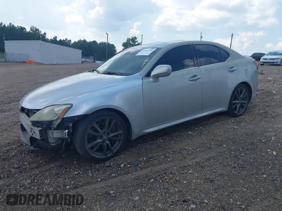 ✅ 2007 Lexus IS 350 • VIN: JTHBE262575014194 • Лот: 43252790. Опубликован ранее на IAAI с пробегом 274 583 миль. Бесплатный доступ к архиву аукционных продаж из США и подробный отчёт об истории автомобиля на DreamBid. Изображение 18.