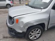 ✅ 2017 Jeep Renegade Latitude • VIN: ZACCJABB5HPF77577 • Лот: 43556264. Опубликован ранее на IAAI с пробегом 103 552 миль. Бесплатный доступ к архиву аукционных продаж из США и подробный отчёт об истории автомобиля на DreamBid. Изображение 17.