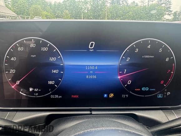 ✅ 2022 Mercedes-Benz C 300 • VIN: W1KAF4HB5NR016400 • Lot: 60353035. Listed on Copart with 81,656 mi. Free auction sales archive from the USA and detailed vehicle history report at DreamBid. Image 8.