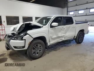 ✅ 2025 Nissan Frontier Pro-4X • VIN: 1N6ED1EK1SN601740 • Лот: 82324515. Опубликован ранее на Copart с пробегом Не указан. Бесплатный доступ к архиву аукционных продаж из США и подробный отчёт об истории автомобиля на DreamBid. Изображение 1.