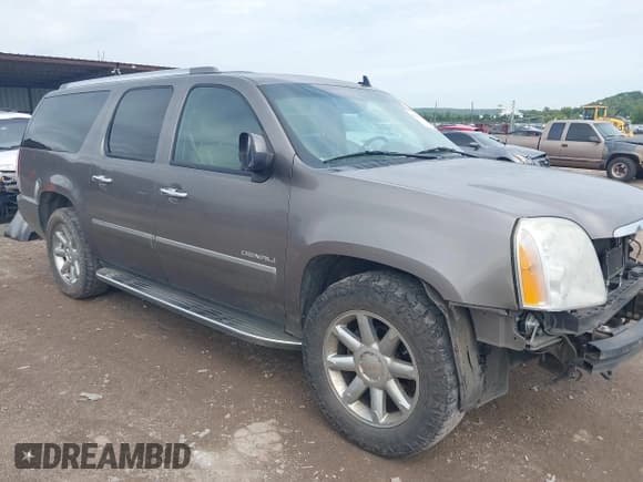 ✅ 2011 GMC Yukon XL Denali • VIN: 1GKS1MEF7BR234441 • Lot: 43022480. Listed on IAAI with 194,241 mi. Free auction sales archive from the USA and detailed vehicle history report at DreamBid. Image 1.