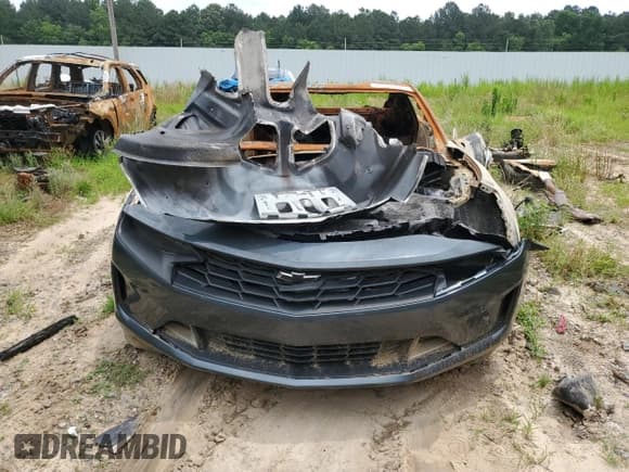 ✅ 2019 Chevrolet Camaro 2LT • VIN: 1G1FD1RX9K0125594 • Lot: 54338425. Wystawiony na Copart z przebiegiem Nie podano. Bezpłatny archiwum sprzedaży aukcyjnych z USA i szczegółowy raport historii pojazdu na DreamBid. Zdjęcie 5.