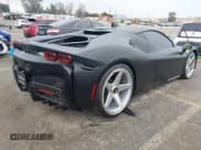 ✅ 2023 Ferrari SF90 • VIN: ZFF95NLAXP0298692 • Lot: 41630186. Wystawiony na IAAI z przebiegiem 390 mil. Bezpłatny archiwum sprzedaży aukcyjnych z USA i szczegółowy raport historii pojazdu na DreamBid. Zdjęcie 4.