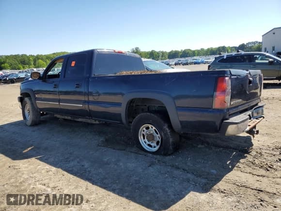 ✅ 2006 Chevrolet Silverado 2500HD Work Truck • VIN: 1GCHC23U16F145638 • Лот: 56349655. Опубликован ранее на Copart с пробегом Не указан. Бесплатный доступ к архиву аукционных продаж из США и подробный отчёт об истории автомобиля на DreamBid. Изображение 2.