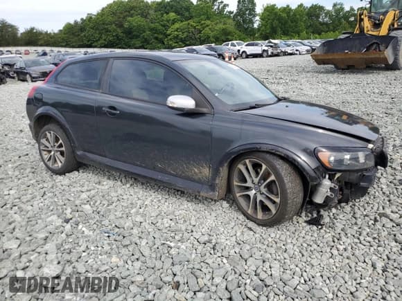 ✅ 2009 Volvo C30 • VIN: YV1MK382592143122 • Lot: 58061275. Listed on Copart with 152,810 mi. Free auction sales archive from the USA and detailed vehicle history report at DreamBid. Image 4.