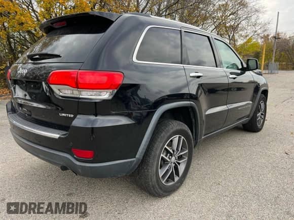 2017 Jeep Grand Cherokee Limited with VIN 1C4RJFBG2HC900913, listed as a Copart auction lot 91417295 with 151,857 mi miles and Clean title. Bid and sale history available at DreamBid. Image 4.