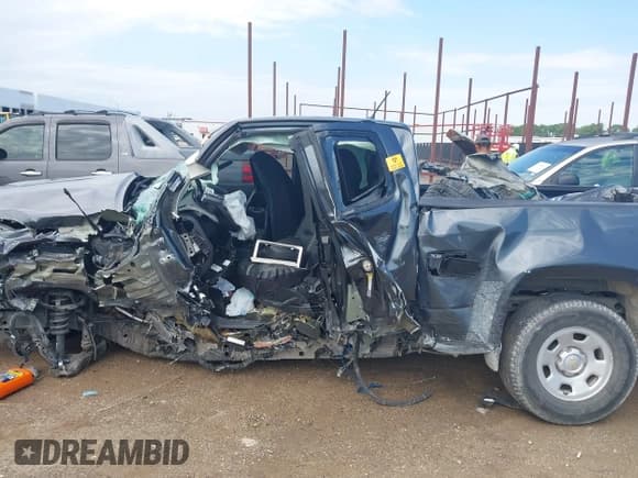 ✅ 2016 Chevrolet Colorado 2WD WT • VIN: 1GCHSBEA2G1195856 • Лот: 43055842. Опубликован ранее на IAAI с пробегом Не указан. Бесплатный доступ к архиву аукционных продаж из США и подробный отчёт об истории автомобиля на DreamBid. Изображение 15.