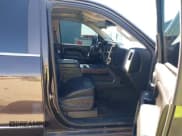 ✅ 2015 GMC Sierra 1500 SLT • VIN: 3GTU2VEC6FG493506 • Lot: 43310229. Wystawiony na IAAI z przebiegiem 142 072 mil. Bezpłatny archiwum sprzedaży aukcyjnych z USA i szczegółowy raport historii pojazdu na DreamBid. Zdjęcie 5.