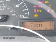 ✅ 2019 Nissan NV200 S • VIN: 3N6CM0KN5KK690914 • Lot: 41788532. Listed on IAAI with 179,055 mi. Free auction sales archive from the USA and detailed vehicle history report at DreamBid. Image 15.