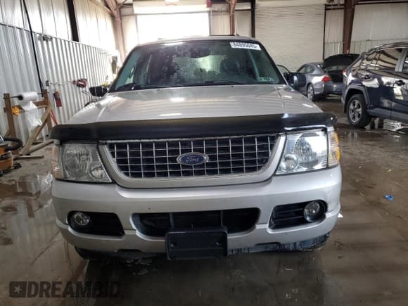 ✅ 2004 Ford Explorer Limited • VIN: 1FMDU75K34ZA86328 • Lot: 84895045. Wystawiony na Copart z przebiegiem 137 230 mil. Bezpłatny archiwum sprzedaży aukcyjnych z USA i szczegółowy raport historii pojazdu na DreamBid. Zdjęcie 5.