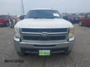 ✅ 2008 Chevrolet Silverado 2500HD Work Truck • VIN: 1GCHK29K08E104130 • Лот: 43603280. Опубликован ранее на IAAI с пробегом 252 209 миль. Бесплатный доступ к архиву аукционных продаж из США и подробный отчёт об истории автомобиля на DreamBid. Изображение 12.