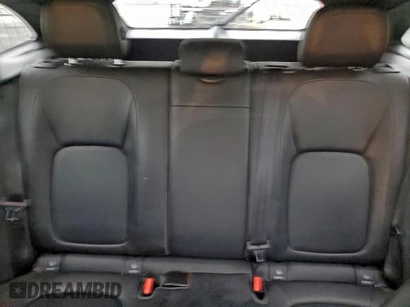 ✅ 2019 Jaguar F-Pace 25t Premium • VIN: SADCJ2FX9KA601676 • Lot: 94292615. Wystawiony na Copart z przebiegiem 106 875 mil. Bezpłatny archiwum sprzedaży aukcyjnych z USA i szczegółowy raport historii pojazdu na DreamBid. Zdjęcie 10.