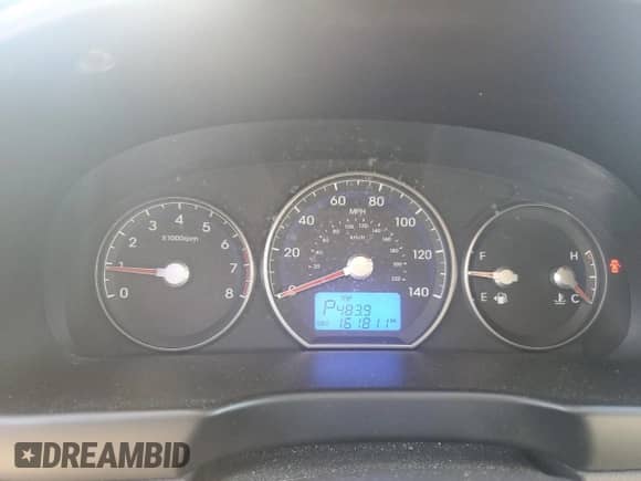 2010 Hyundai Santa Fe GLS with VIN 5NMSGDAB4AH375015, listed as a Copart auction lot 73423504 with 161,811 mi miles and Salvage title. Bid and sale history available at DreamBid. Image 9.