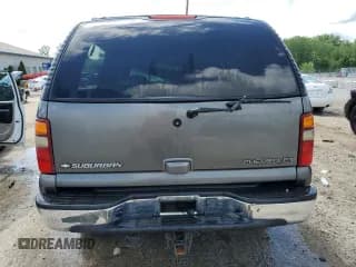 ✅ 2002 Chevrolet Suburban LT • VIN: 3GNGK26G82G294276 • Лот: 56399015. Опубликован ранее на Copart с пробегом 187 305 миль. Бесплатный доступ к архиву аукционных продаж из США и подробный отчёт об истории автомобиля на DreamBid. Изображение 6.