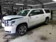 2017 Chevrolet Suburban Premier z VIN 1GNSKJKC8HR118053, wystawiony jako Copart lot #73375784 z przebiegiem 100 812 mil mil oraz Szkoda całkowita • Salvage title. Historia ofert i sprzedaży dostępna na DreamBid. Obrazek 1.