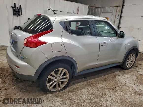 ✅ 2013 Nissan Juke Nismo • VIN: JN8AF5MV2DT222201 • Lot: 94508155. Wystawiony na Copart z przebiegiem Nie podano. Bezpłatny archiwum sprzedaży aukcyjnych z USA i szczegółowy raport historii pojazdu na DreamBid. Zdjęcie 3.