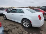 ✅ 2016 Chrysler 300 C • VIN: 2C3CCAKG2GH111566 • Лот: 92059935. Опубликован ранее на Copart с пробегом 146 643 миль. Бесплатный доступ к архиву аукционных продаж из США и подробный отчёт об истории автомобиля на DreamBid. Изображение 2.