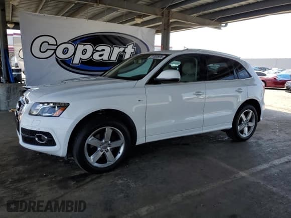✅ 2011 Audi Q5 Premium Plus • VIN: WA1DKAFP1BA052119 • Lot: 61300995. Listed on Copart with 149,247 mi. Free auction sales archive from the USA and detailed vehicle history report at DreamBid. Image 1.