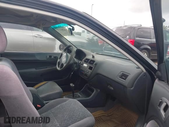 ✅ 1998 Honda Civic EX • VIN: 1HGEJ8247WL127824 • Лот: 43281177. Опубликован ранее на IAAI с пробегом 268 867 миль. Бесплатный доступ к архиву аукционных продаж из США и подробный отчёт об истории автомобиля на DreamBid. Изображение 5.