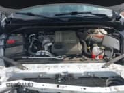 ✅ 2022 GMC Sierra 1500 • VIN: 3GTUUGET6NG585901 • Lot: 42601844. Wystawiony na IAAI z przebiegiem 57 633 mil. Bezpłatny archiwum sprzedaży aukcyjnych z USA i szczegółowy raport historii pojazdu na DreamBid. Zdjęcie 10.