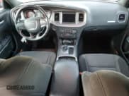 ✅ 2022 Dodge Charger SXT • VIN: 2C3CDXBG6NH201090 • Lot: 80401595. Wystawiony na Copart z przebiegiem 63 642 mil. Bezpłatny archiwum sprzedaży aukcyjnych z USA i szczegółowy raport historii pojazdu na DreamBid. Zdjęcie 8.