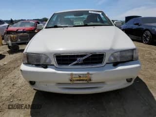 ✅ 2002 Volvo C70 SE • VIN: YV1NK53D02J032174 • Лот: 54195825. Опубликован ранее на Copart с пробегом 57 708 миль. Бесплатный доступ к архиву аукционных продаж из США и подробный отчёт об истории автомобиля на DreamBid. Изображение 5.