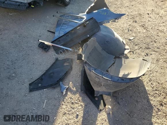 ✅ 2019 Volvo S90 Momentum • VIN: LVY102AK1KP110090 • Lot: 46359735. Wystawiony na Copart z przebiegiem 61 079 mil. Bezpłatny archiwum sprzedaży aukcyjnych z USA i szczegółowy raport historii pojazdu na DreamBid. Zdjęcie 12.