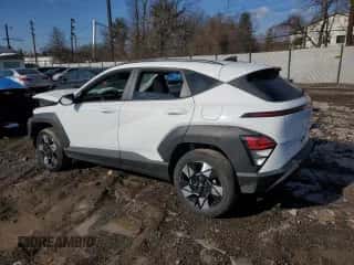 2024 Hyundai Kona SEL with VIN KM8HBCABXRU173198, listed as a Copart auction lot 42580835 with 8,937 mi miles and Clean title. Bid and sale history available at DreamBid. Image 2.