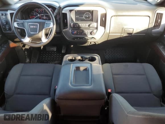 ✅ 2015 GMC Sierra 1500 SLE • VIN: 1GTV2UEH0FZ225190 • Lot: 90725035. Listed on Copart with 135,727 mi. Free auction sales archive from the USA and detailed vehicle history report at DreamBid. Image 8.