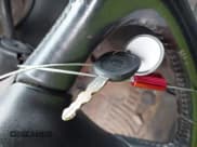 ✅ 2002 Chevrolet Avalanche • VIN: 3GNEC13T02G290996 • Lot: 42618536. Listed on IAAI with 302,221 mi. Free auction sales archive from the USA and detailed vehicle history report at DreamBid. Image 11.