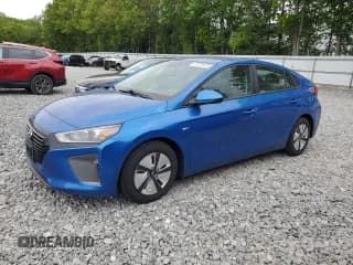 ✅ 2018 Hyundai Ioniq Blue • VIN: KMHC65LC1JU102377 • Lot: 57721615. Wystawiony na Copart z przebiegiem 101 765 mil. Bezpłatny archiwum sprzedaży aukcyjnych z USA i szczegółowy raport historii pojazdu na DreamBid. Zdjęcie 1.