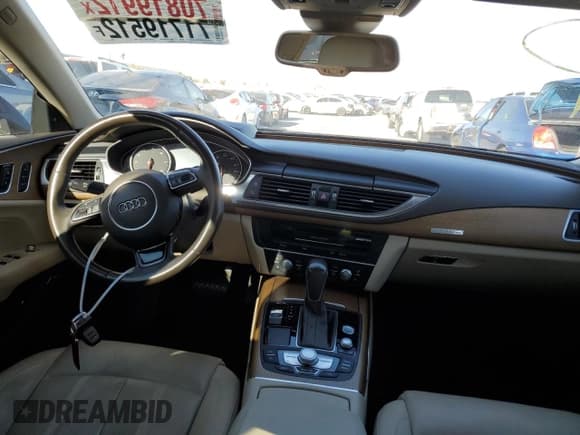 ✅ 2017 Audi A7 • VIN: WAU22BFC6HN015341 • Lot: 71719512. Wystawiony na Copart z przebiegiem 67 253 mil. Bezpłatny archiwum sprzedaży aukcyjnych z USA i szczegółowy raport historii pojazdu na DreamBid. Zdjęcie 8.