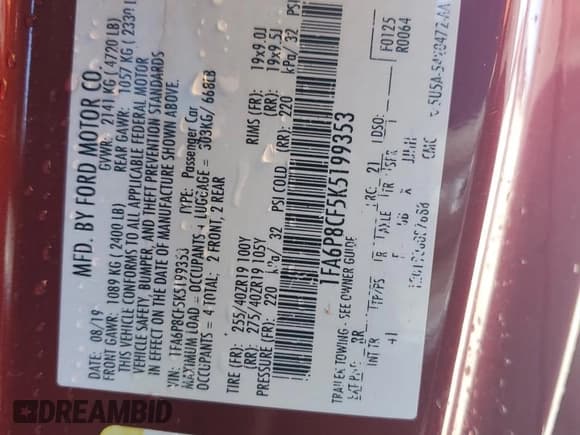 ✅ 2019 Ford Mustang GT Premium • VIN: 1FA6P8CF5K5199353 • Lot: 92352645. Wystawiony na Copart z przebiegiem 60 636 mil. Bezpłatny archiwum sprzedaży aukcyjnych z USA i szczegółowy raport historii pojazdu na DreamBid. Zdjęcie 12.