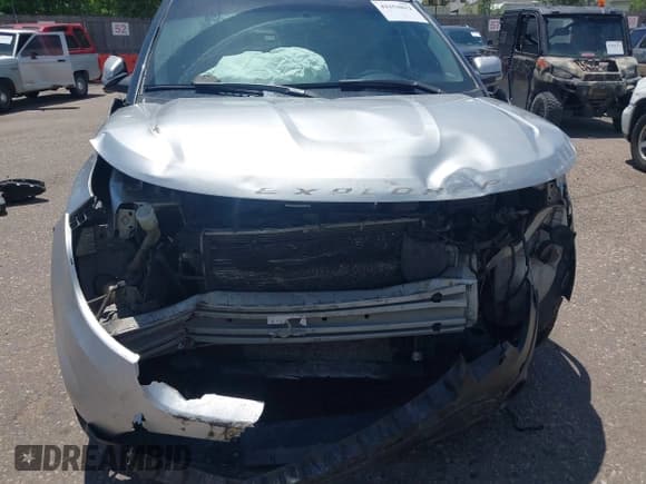 ✅ 2013 Ford Explorer Limited • VIN: 1FM5K8F86DGA89285 • Lot: 42254812. Wystawiony na IAAI z przebiegiem 216 212 mil. Bezpłatny archiwum sprzedaży aukcyjnych z USA i szczegółowy raport historii pojazdu na DreamBid. Zdjęcie 6.