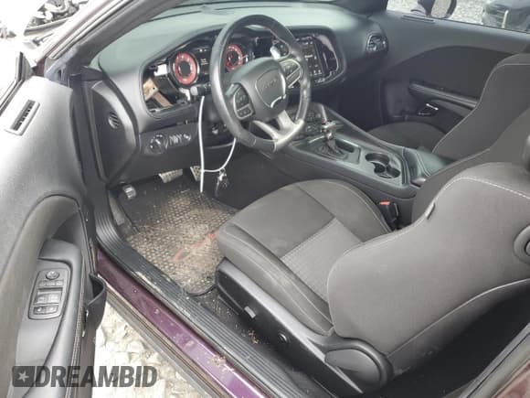 ✅ 2022 Dodge Challenger SRT Hellcat • VIN: 2C3CDZC95NH101672 • Lot: 44799415. Listed on Copart with 20,878 mi. Free auction sales archive from the USA and detailed vehicle history report at DreamBid. Image 8.