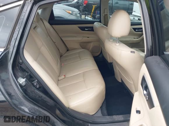 ✅ 2018 Nissan Altima SR • VIN: 1N4AL3APXJC112190 • Лот: 42748982. Опубликован ранее на IAAI с пробегом 115 184 миль. Бесплатный доступ к архиву аукционных продаж из США и подробный отчёт об истории автомобиля на DreamBid. Изображение 8.